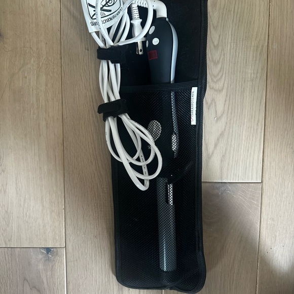 Beachwaver Curling Iron - Picture 3 of 5